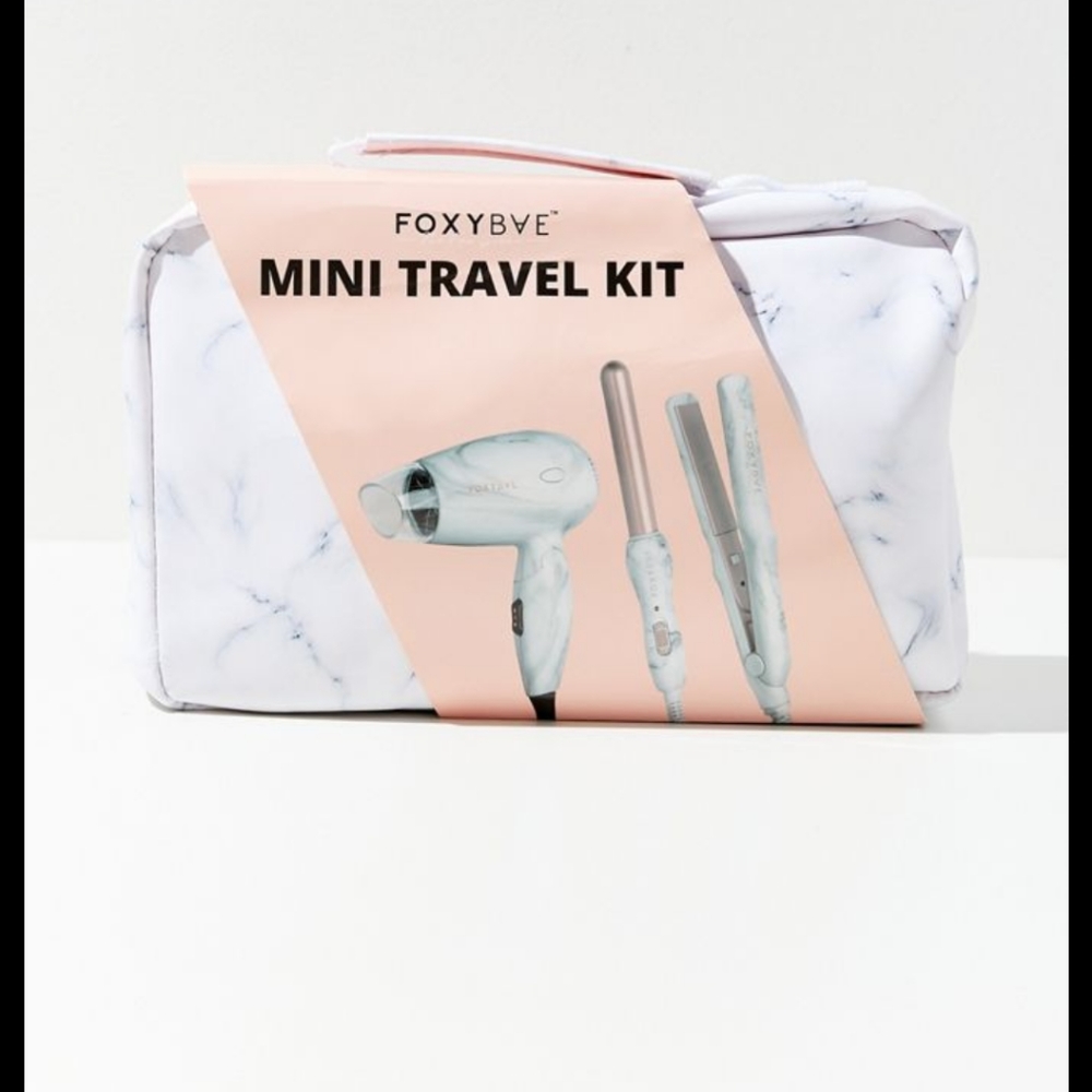 FoxyBae Mini Travel Kit NIP